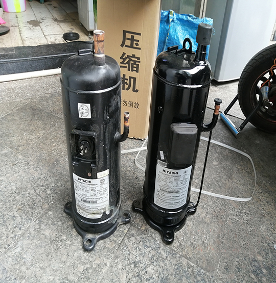 翁牛特中央空调压缩机的更换维修